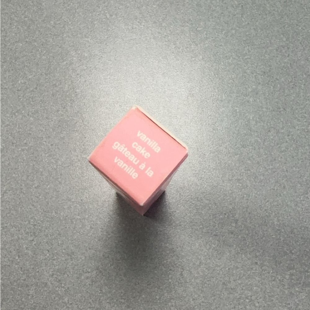 RHODE Vanilla Cake Peptide Lip Treatment